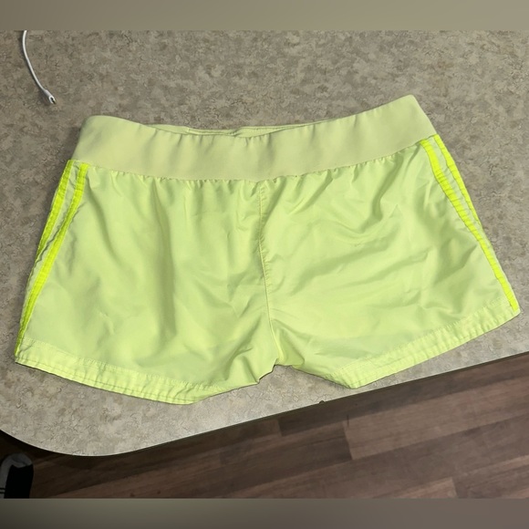 Adidas shorts - Picture 4 of 4